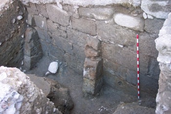 Muro helenístico (probable acrópolis ciudad ibérica) S. IV-III